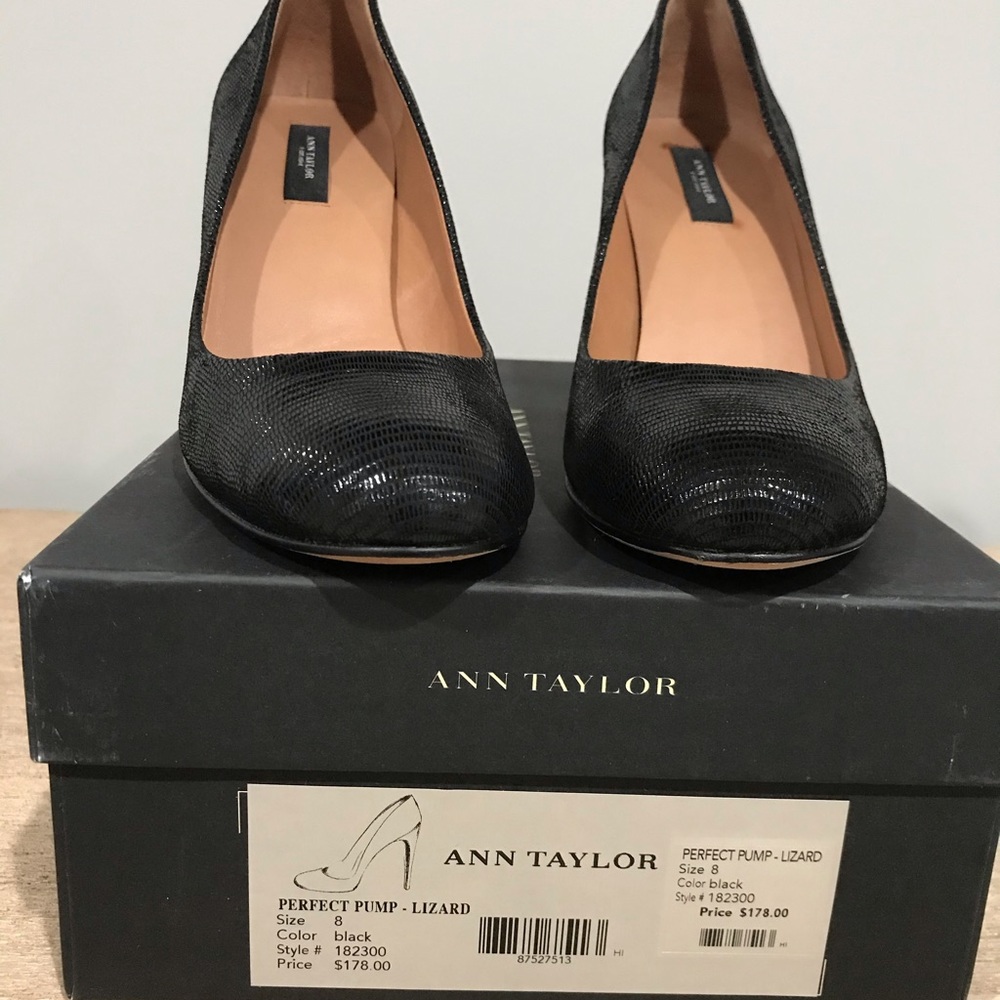 Ann Taylor Perfect Pump